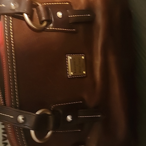 Dooney Bourke leather Purse - Picture 7 of 11